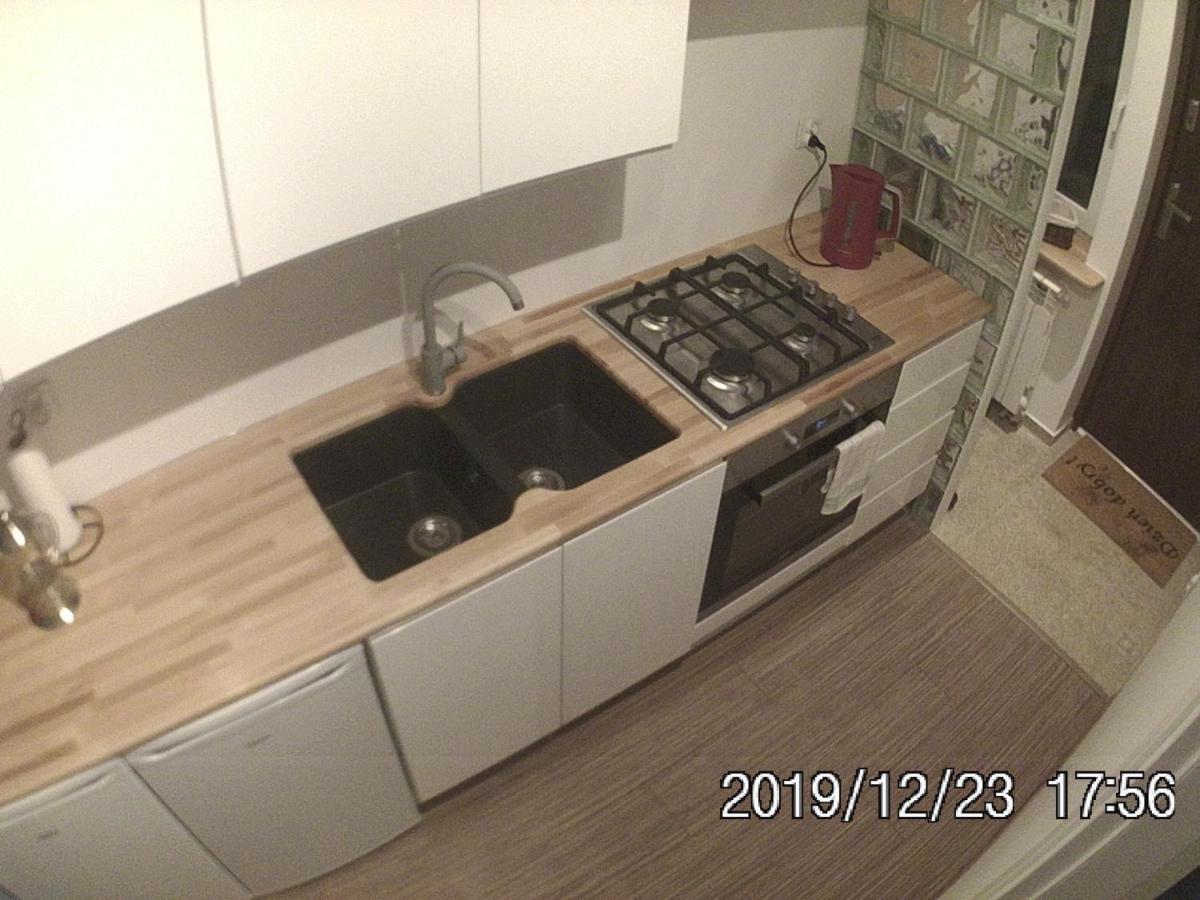 Rent0Nline Brwinow Rooms Εξωτερικό φωτογραφία