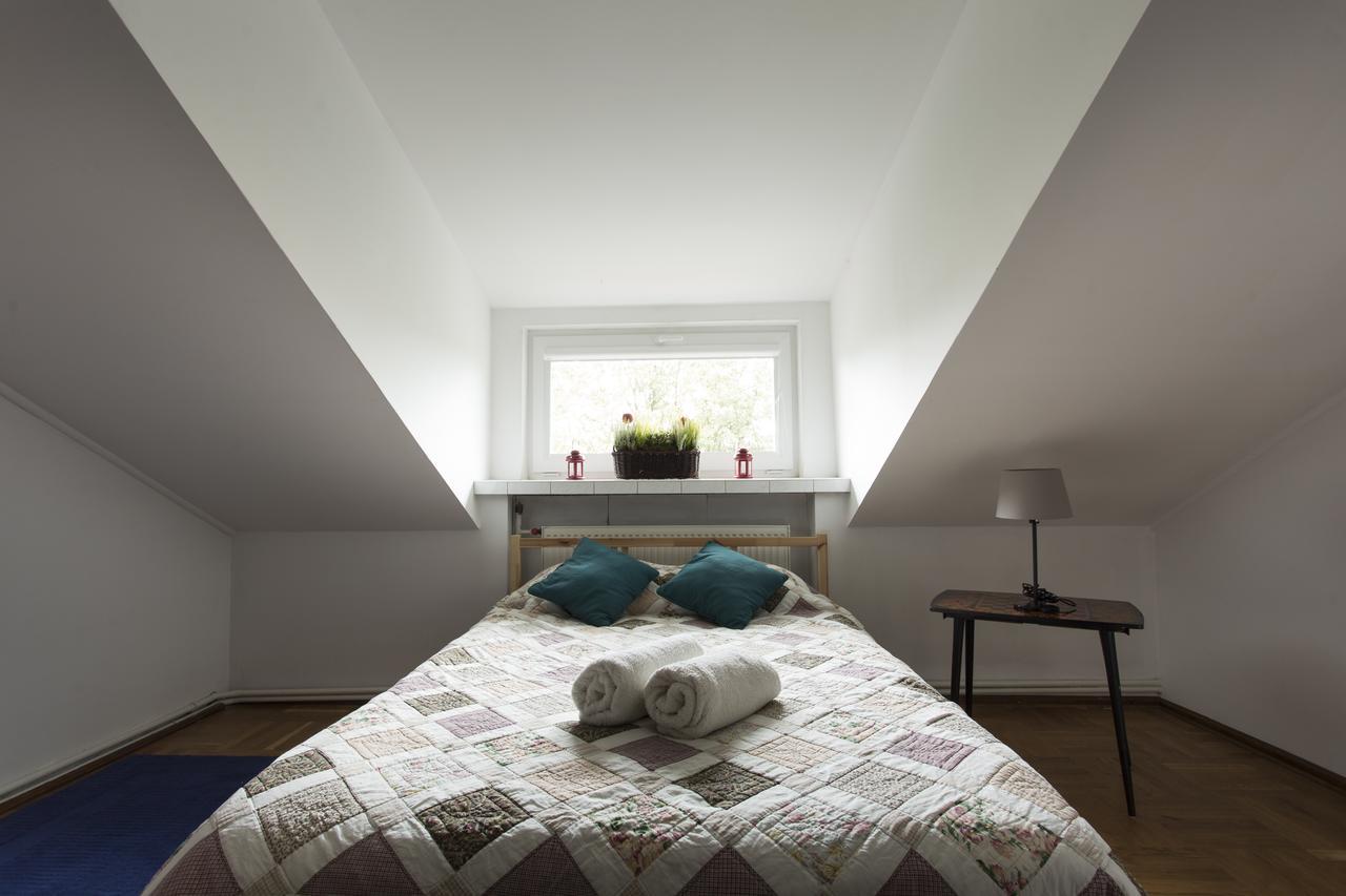 Rent0Nline Brwinow Rooms Εξωτερικό φωτογραφία
