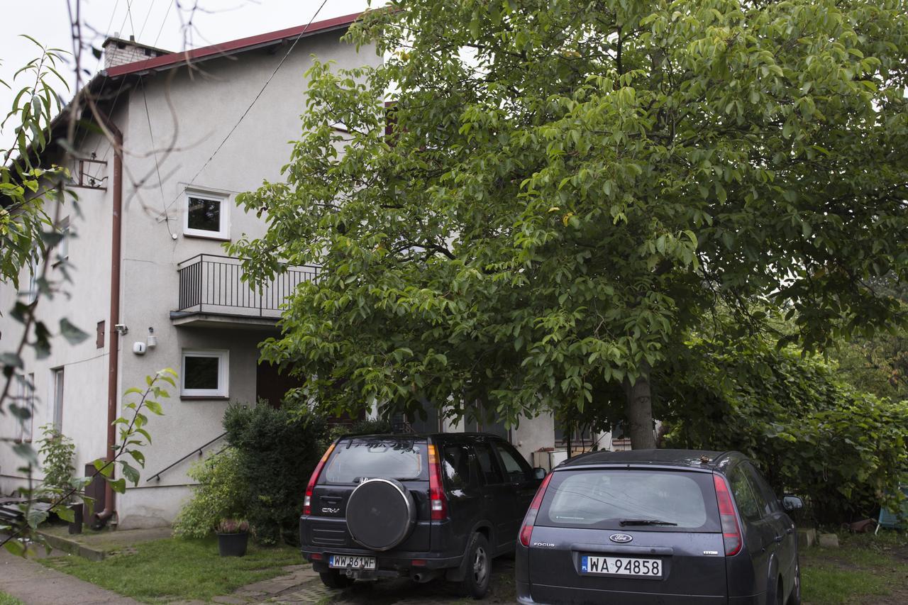 Rent0Nline Brwinow Rooms Εξωτερικό φωτογραφία
