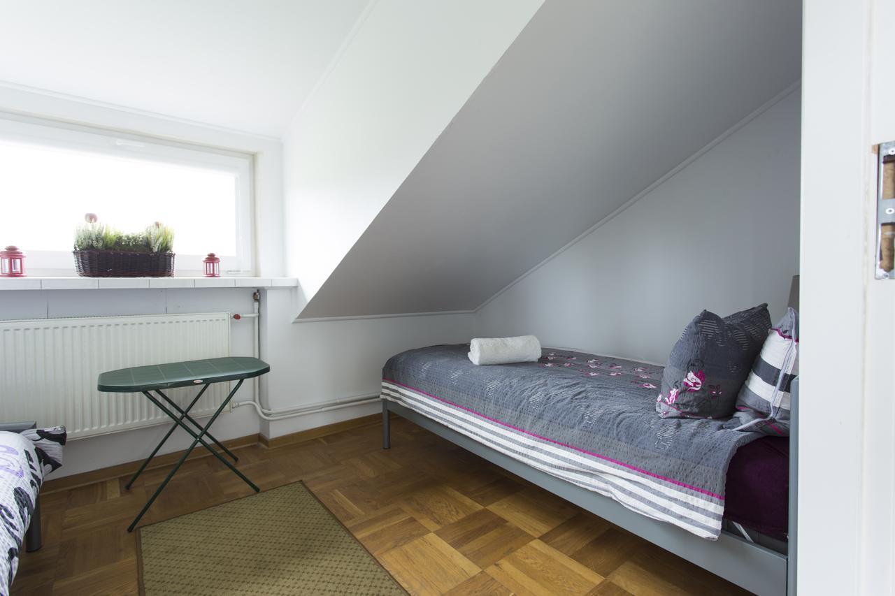 Rent0Nline Brwinow Rooms Εξωτερικό φωτογραφία